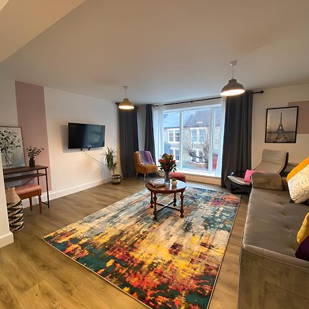Cambridge Stays Riverside Apart Hotel With 2Br Flats At The City Centre-Parking-Balcony ภายนอก รูปภาพ