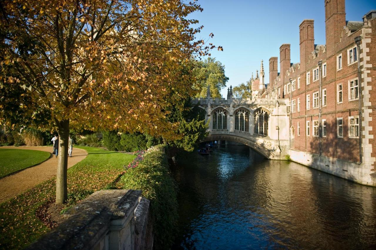 Cambridge Stays Riverside Apart Hotel With 2Br Flats At The City Centre-Parking-Balcony ภายนอก รูปภาพ