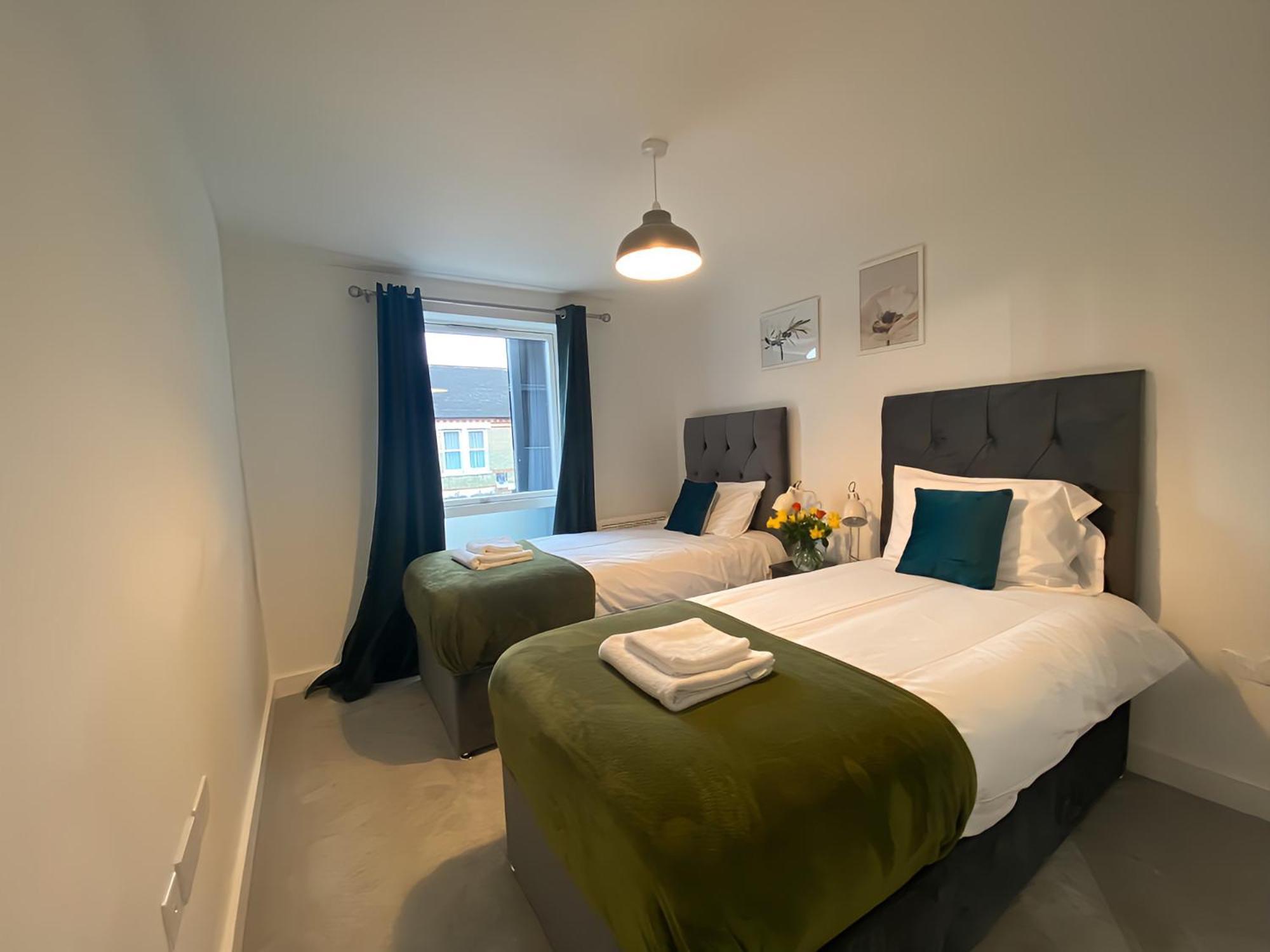 Cambridge Stays Riverside Apart Hotel With 2Br Flats At The City Centre-Parking-Balcony ภายนอก รูปภาพ