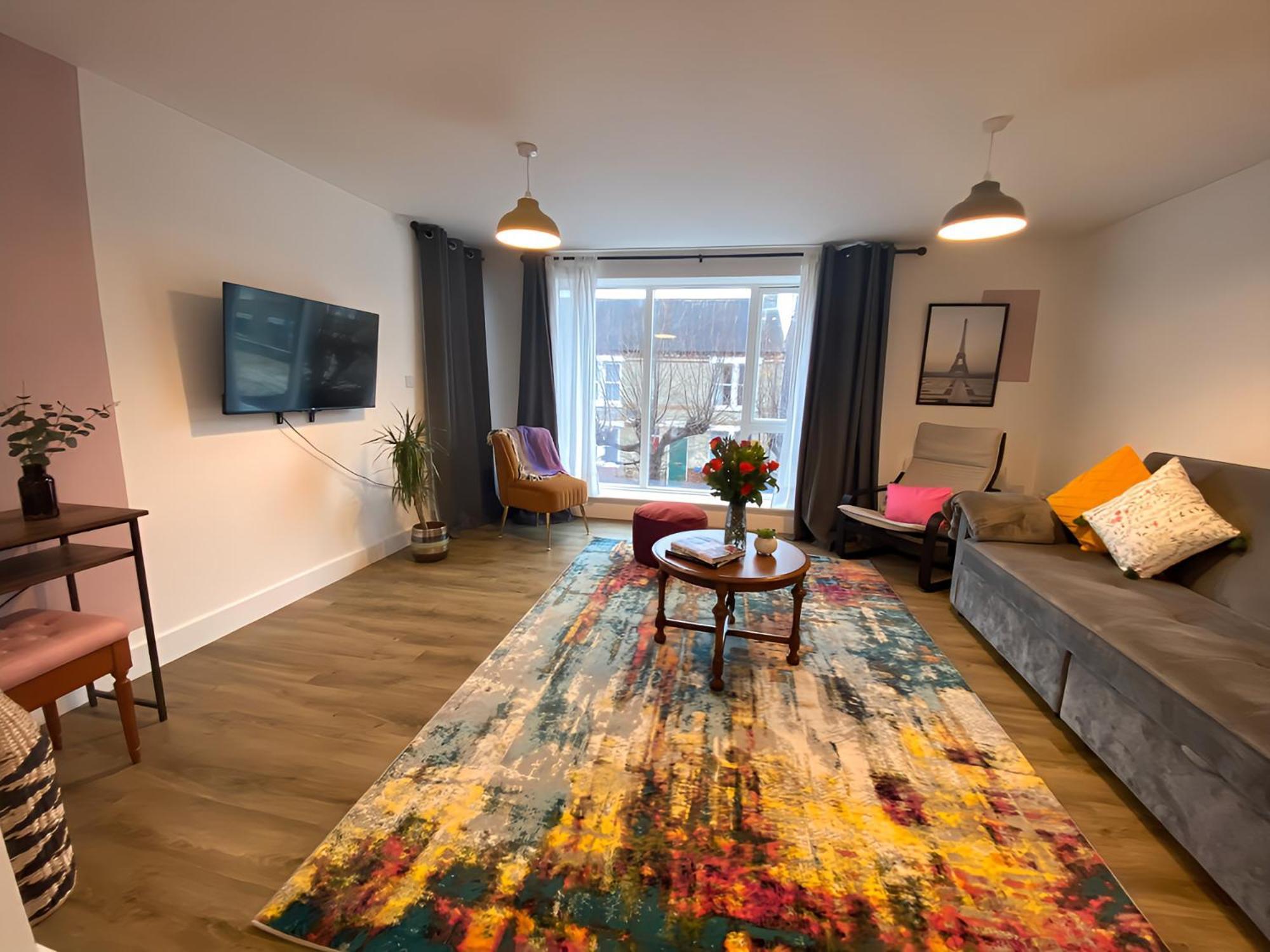 Cambridge Stays Riverside Apart Hotel With 2Br Flats At The City Centre-Parking-Balcony ภายนอก รูปภาพ