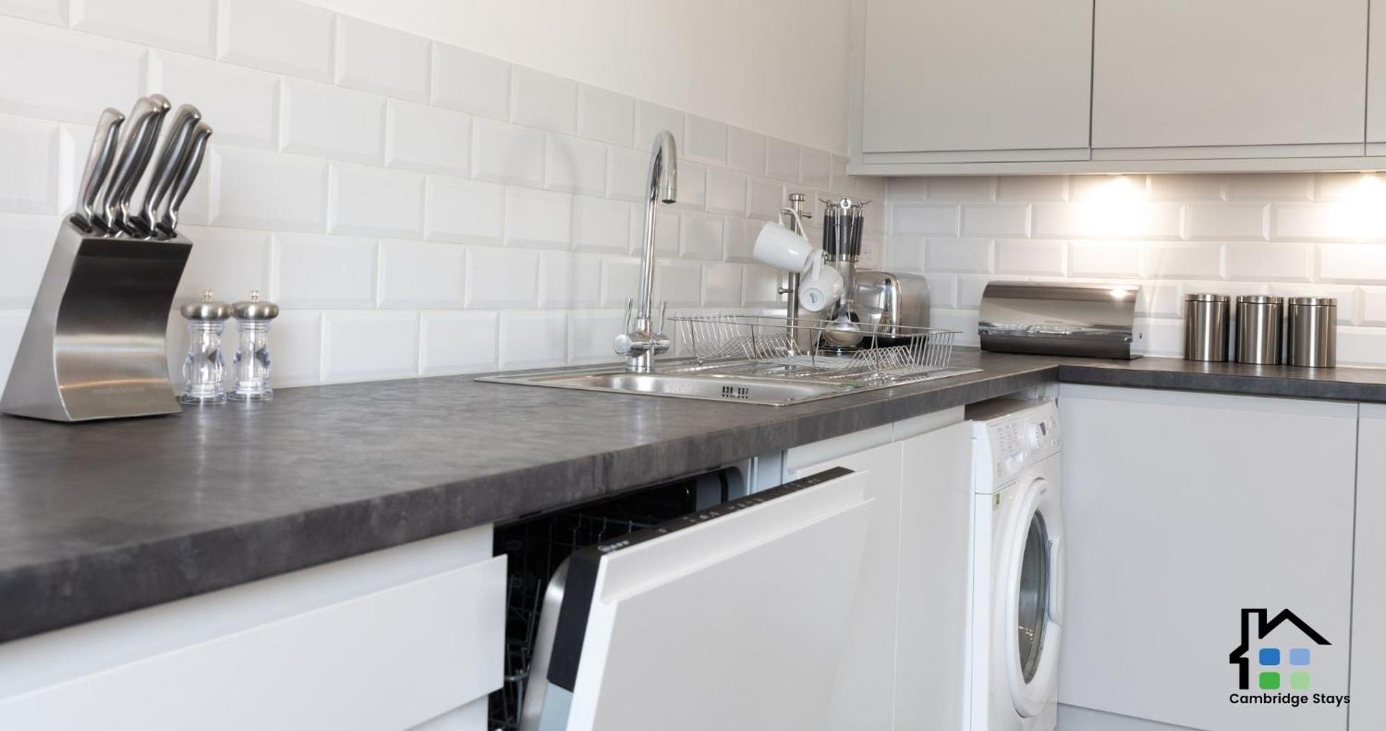 Cambridge Stays Riverside Apart Hotel With 2Br Flats At The City Centre-Parking-Balcony ห้อง รูปภาพ