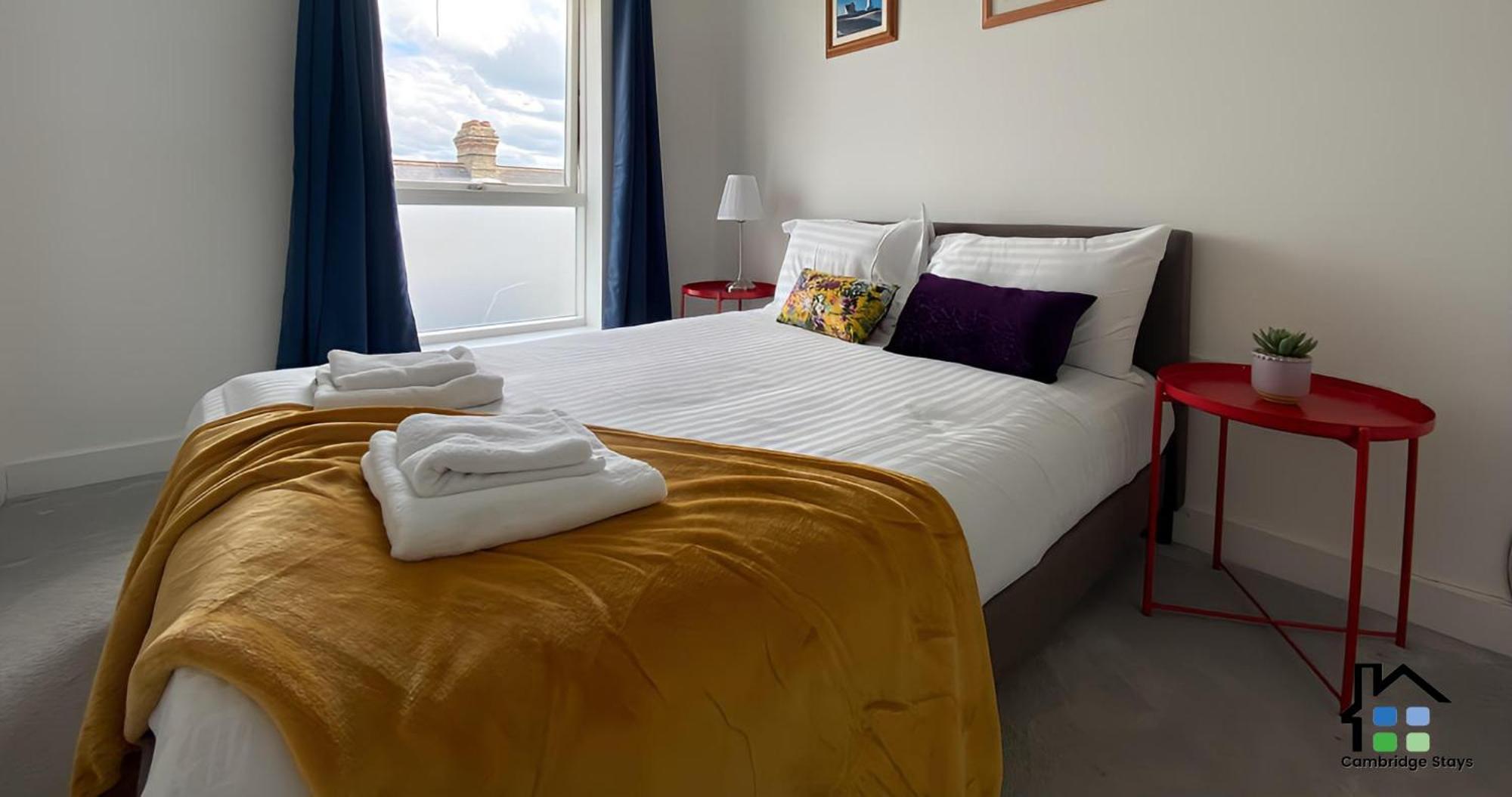 Cambridge Stays Riverside Apart Hotel With 2Br Flats At The City Centre-Parking-Balcony ภายนอก รูปภาพ